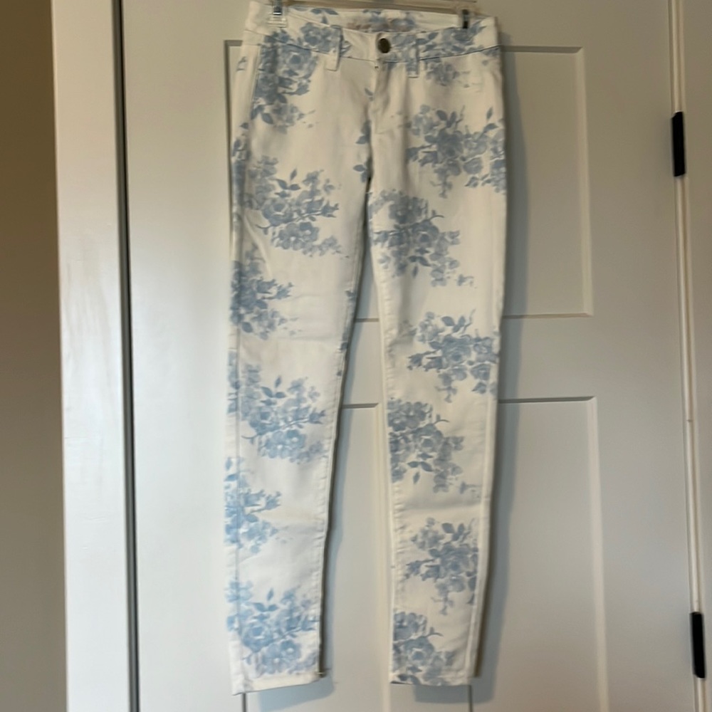 American eagle size 0 jeggings or jeans